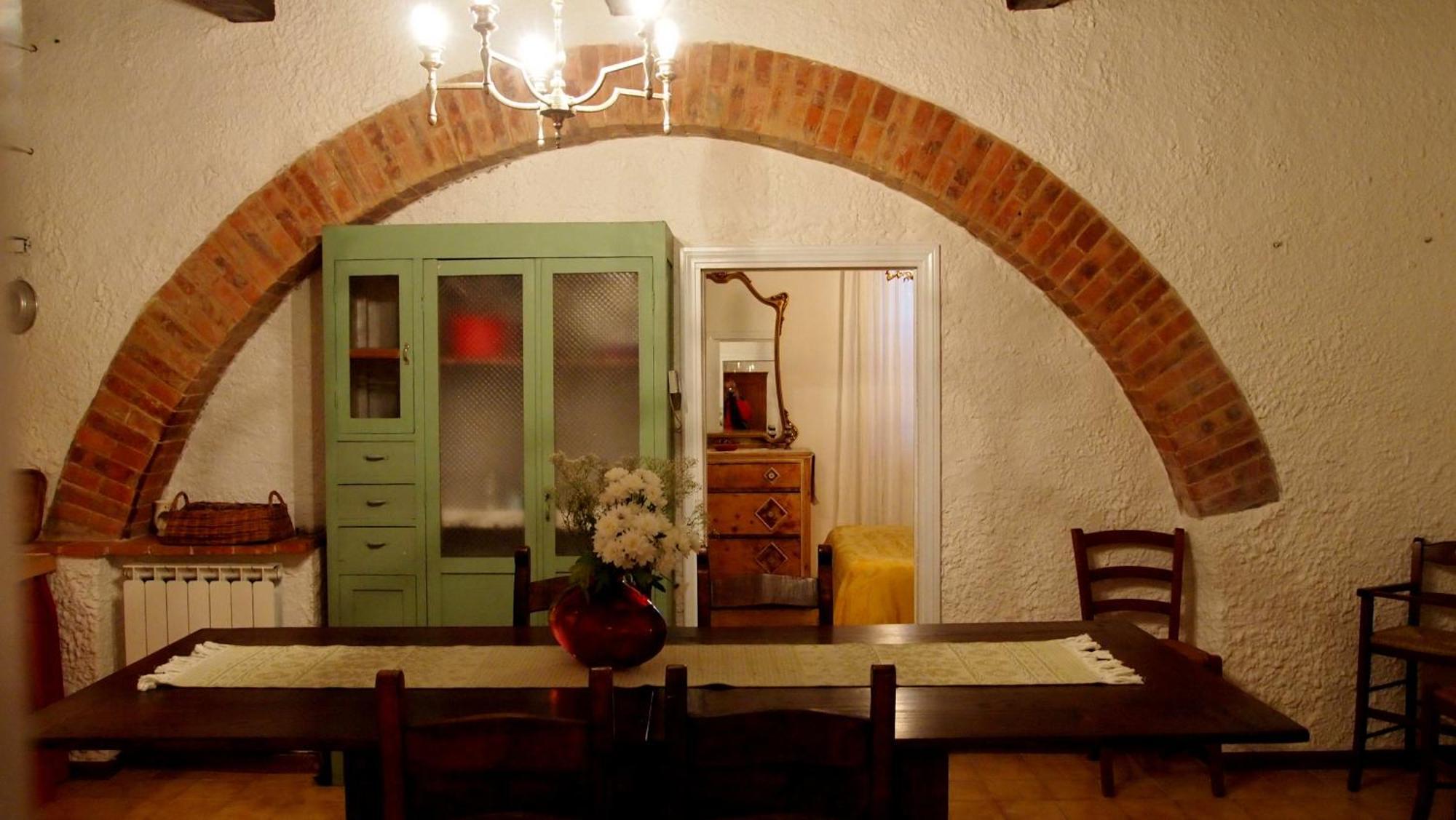 Valiano Agriturismo La Terra חדר תמונה