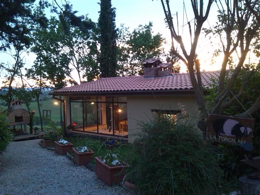 Valiano Agriturismo La Terra מראה חיצוני תמונה